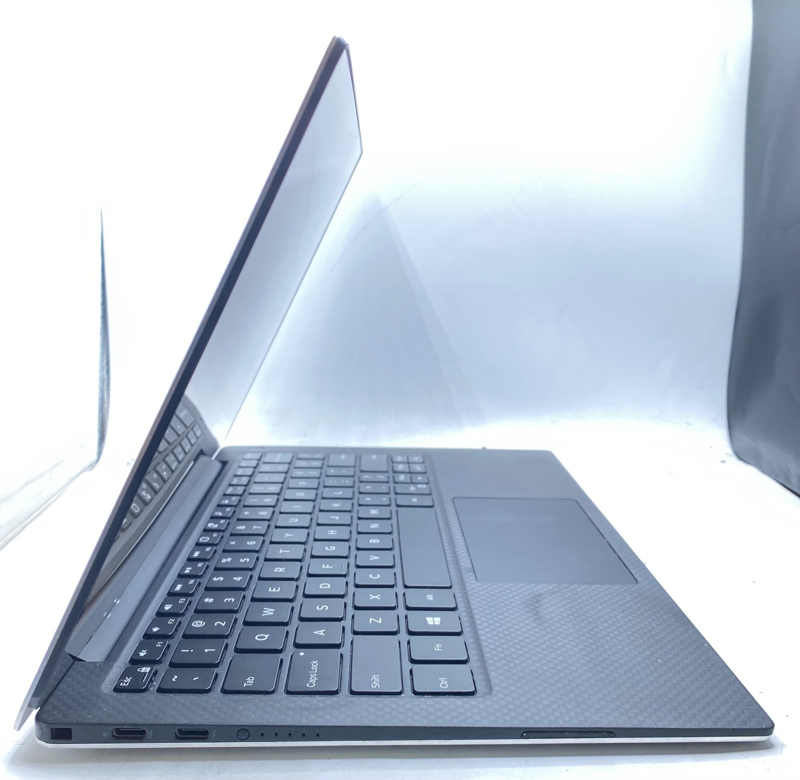 Dell XPS 13 9370 13.3″ Laptop Intel Core i5-8350U 8GB RAM 256GB SSD