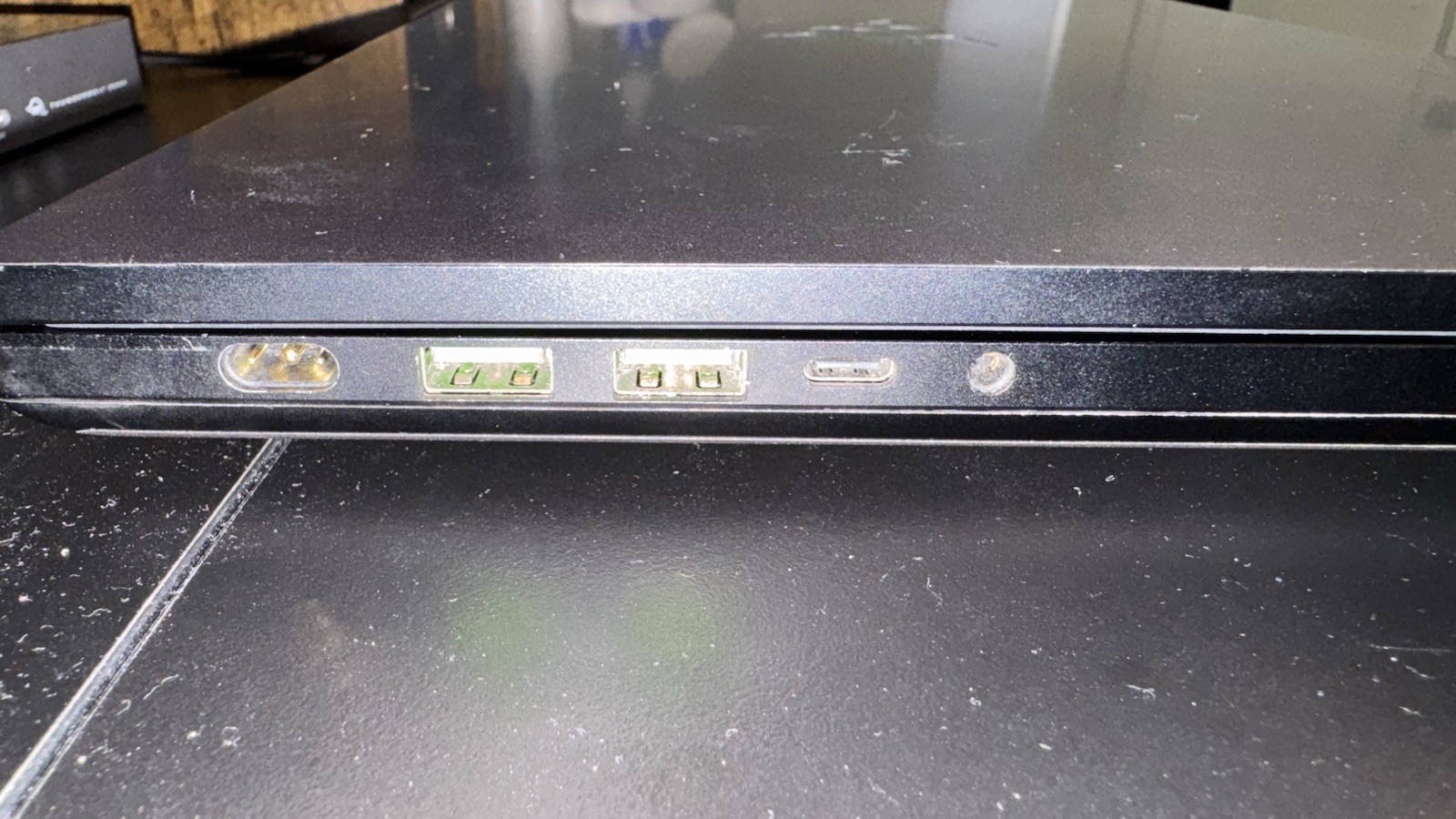 Razer Blade 16 (2024) OLED I9-14900HX/RTX 4090 64GB RAM