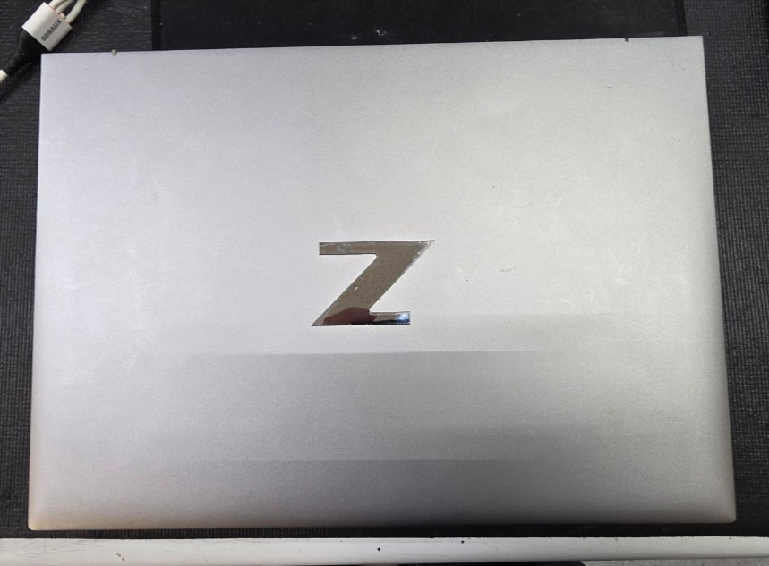 HP ZBook Firefly 14″ G9 Laptop i7-1270P 1TBGB SSD 32GB RAM Win 11 Pro