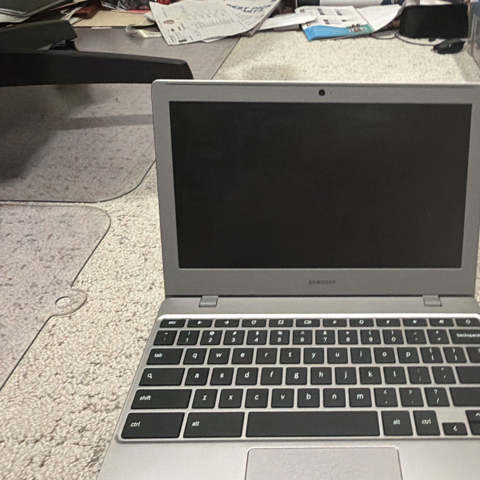 Samsung Chromebook 11.6 in Chrome OS Laptop, Built-In Webcam, Silver
