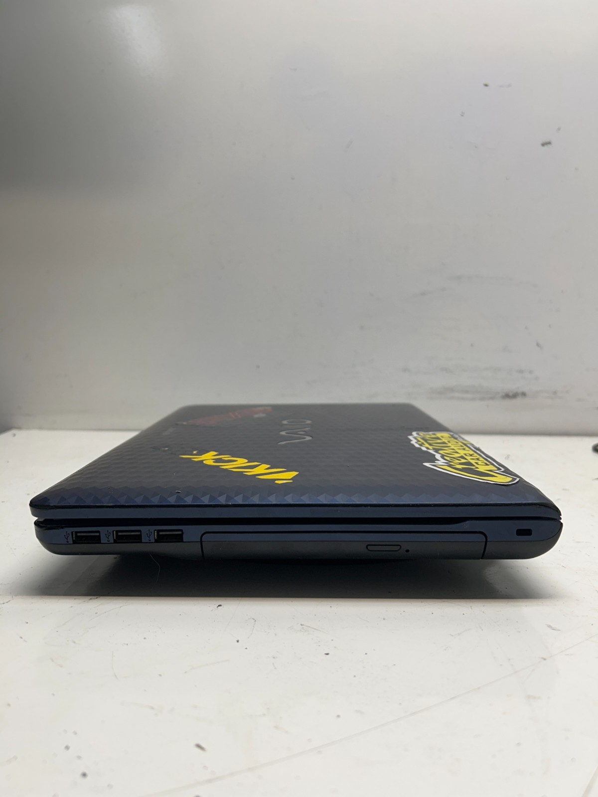 Sony Vaio VPCEH12FX Intel i3 4GB NO HDD NO BAT