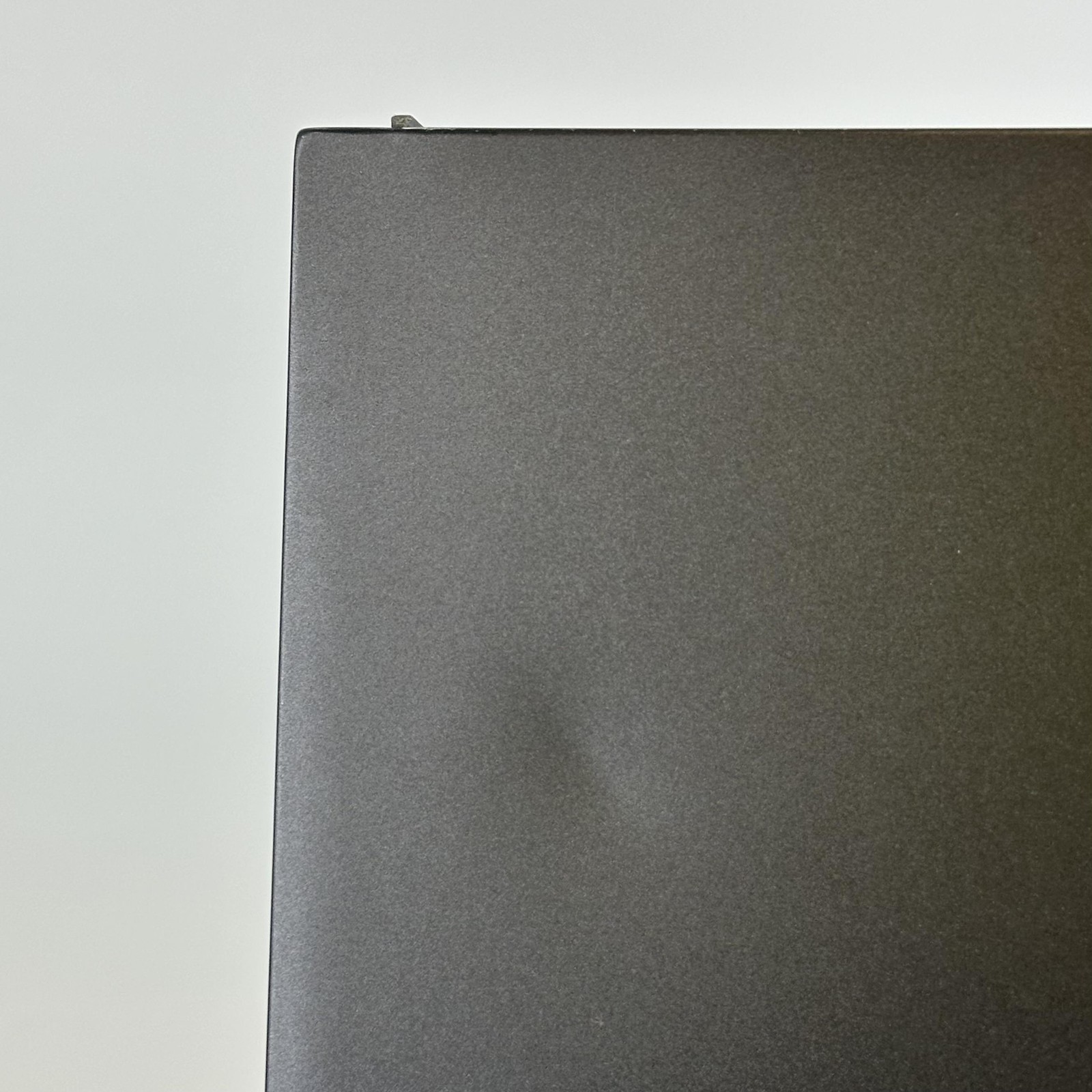 Dell Vostro 7510 15.6 FHD i7-11800H 2.30GHz 16GB 1TB SSD RTX 3050 Ti BENT FRAME