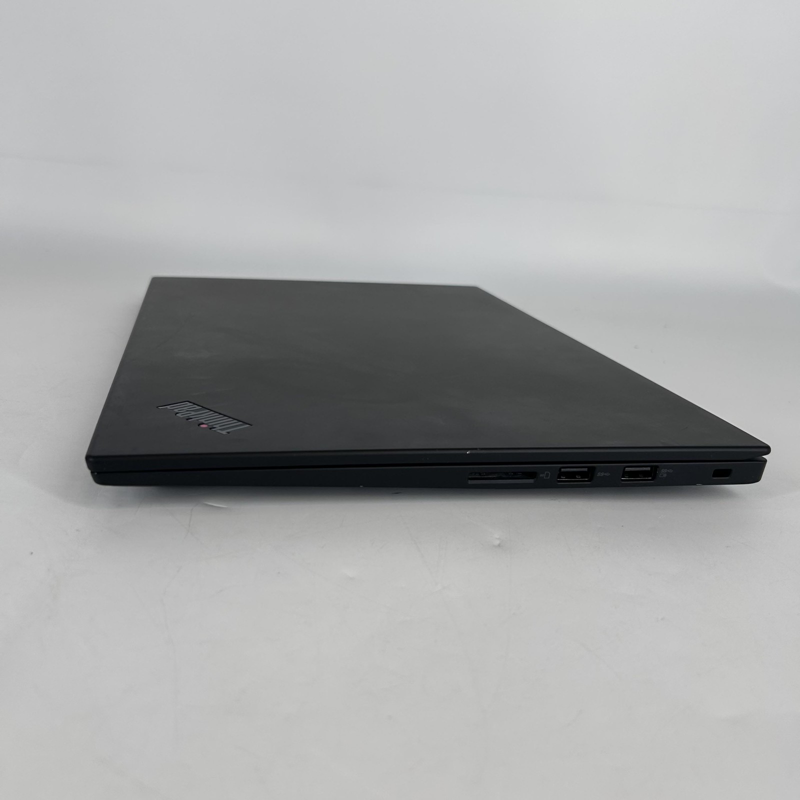 Lenovo ThinkPad P1 Gen 3 15 FHD i7-10850H 2.70GHz 32GB 512GB Quadro T2000 Max-Q