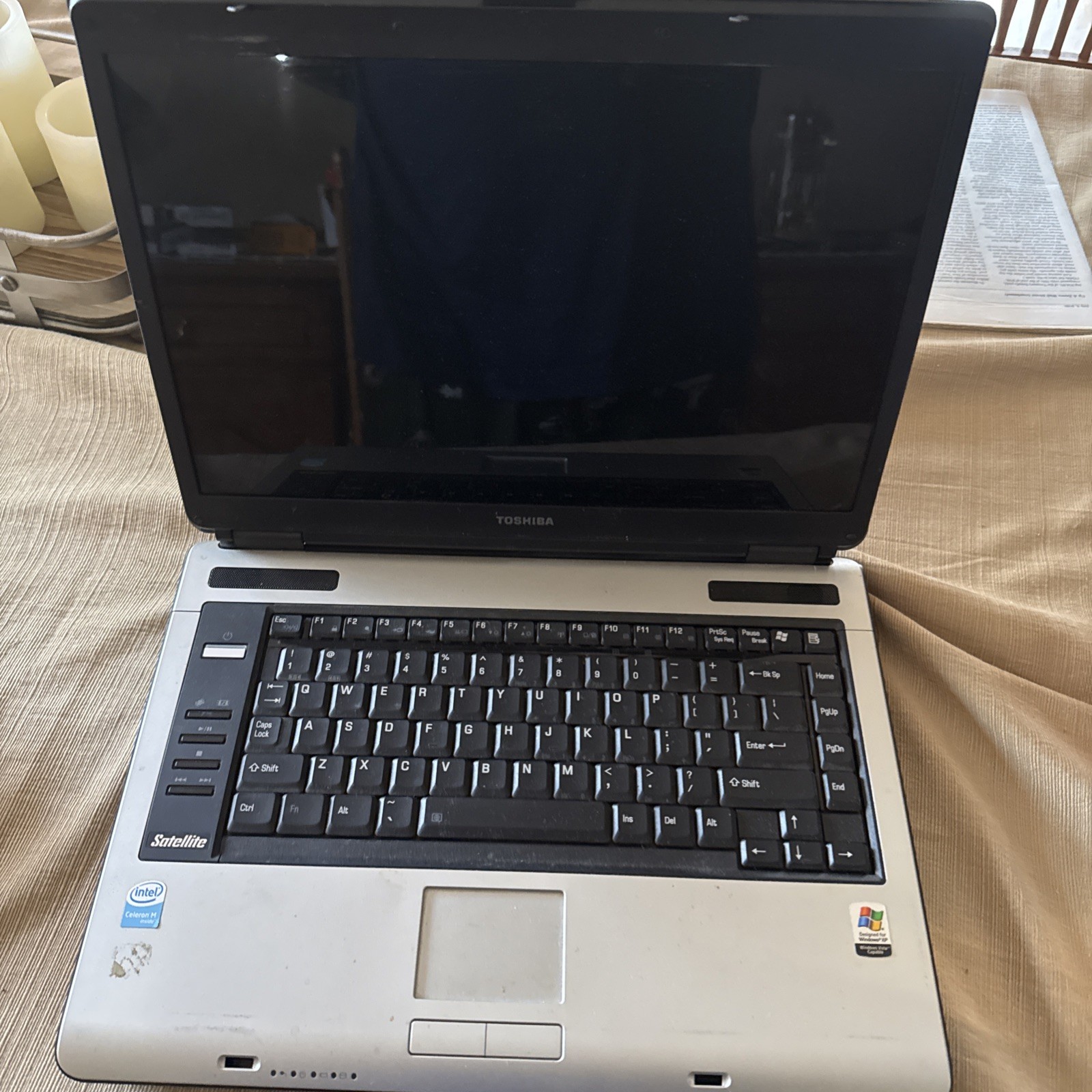 Toshiba A 105-S2231 For Parts Or Repair