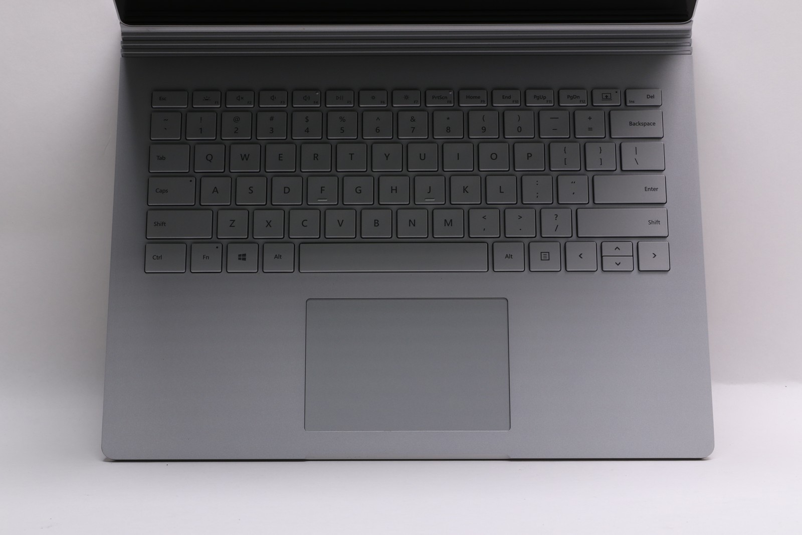 13.5″ Microsoft Surface Book 3, i5-1035G7, 8GB, 256GB SSD, Touchscreen