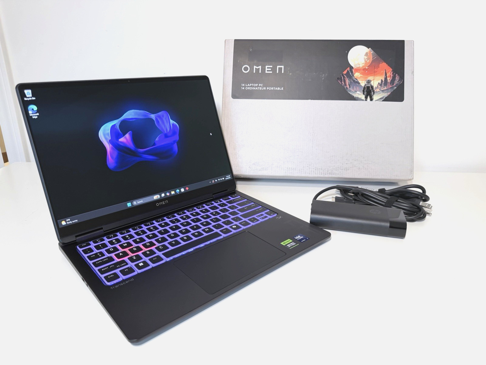 HP OMEN Transcend 14 Intel Core Ultra 7 32GB 1TB SSD RTX 5060 OLED Win11