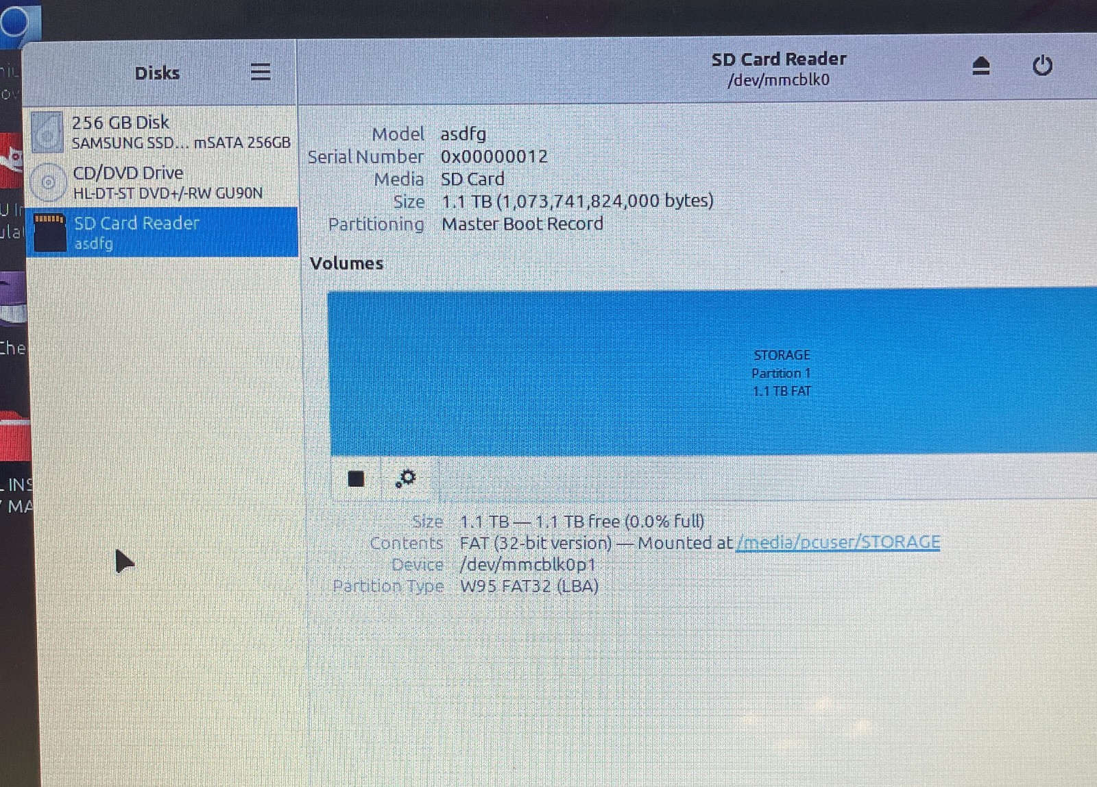 DELL INSPIRON 15-3537 Laptop 15″ i5 256gb+1tb Linux Mint 22.3-extras-12