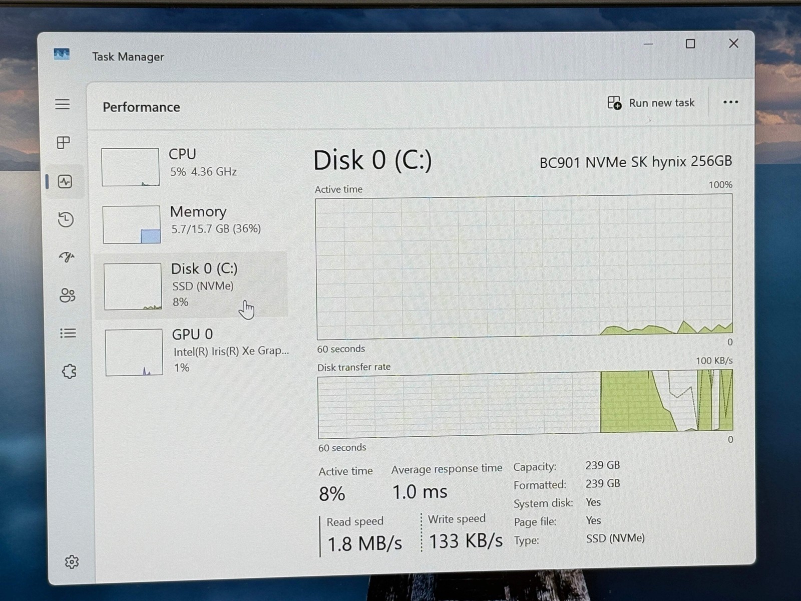 Dell Latitude 5440 14″ Laptop Intel Core i5-1345U 16GB RAM 256GB SSD Gray Charge