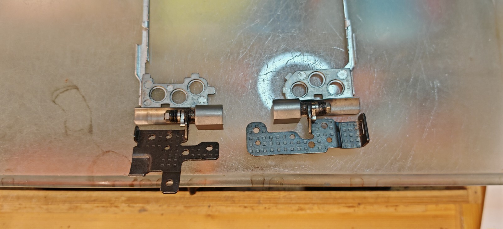 LENOVO THINKPAD L480 HINGES HINGES