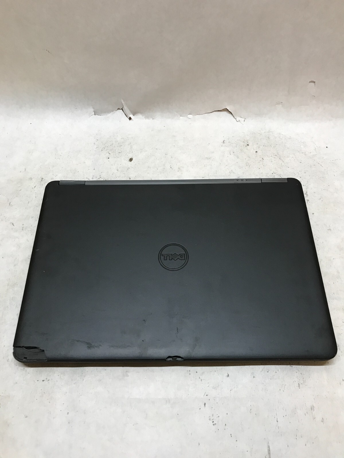 Dell Latitude E7450 14″ Laptop Intel i5-5300U 2.3GHz 4GB RAM NO HDD/OS Chips -DW