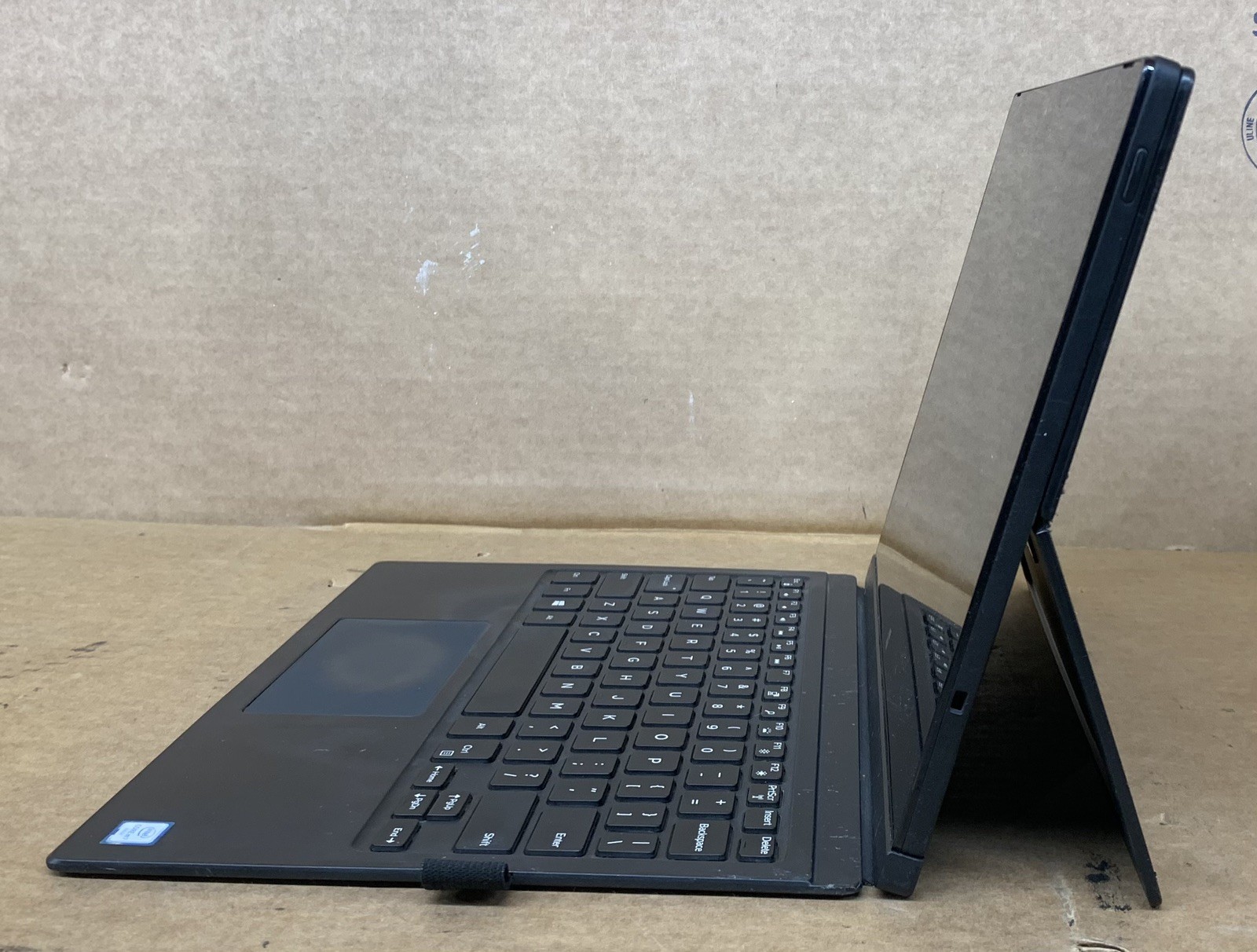 Dell Latitude 7275 Intel m7-6Y75@1.20GHz 8GB RAM 128GB SSD WIN 10P *READ*
