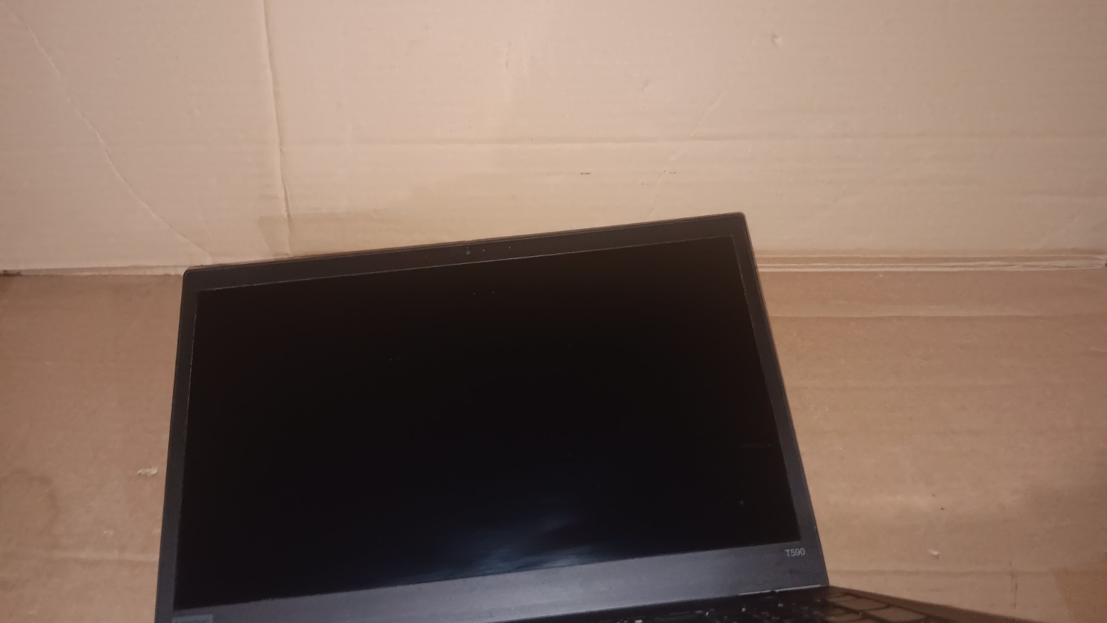Lenovo ThinkPad T590 Laptop intel Core i5 8th Gen 15.6″ LCD Screen TYPE:20N4 P/R