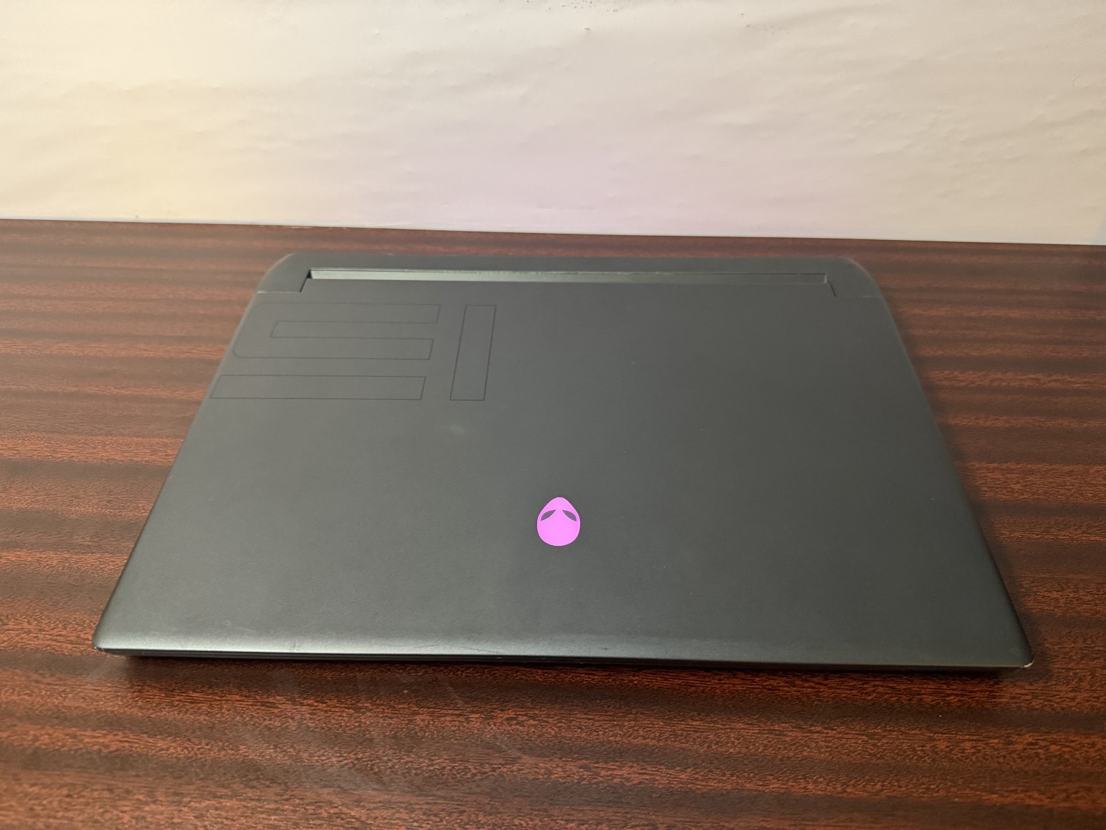 Alienware m15 R5 Ryzen 9 5900HX RTX 3070 16GB 1TB Gaming Laptop 360Hz