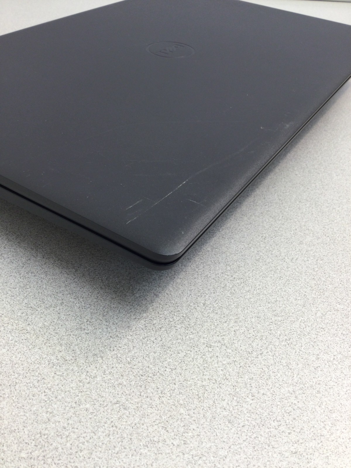 Dell inspiron 15 3530 core i5-1305U 1.30GHz 12GB RAM 256 GB SSD WIN 11 HOME