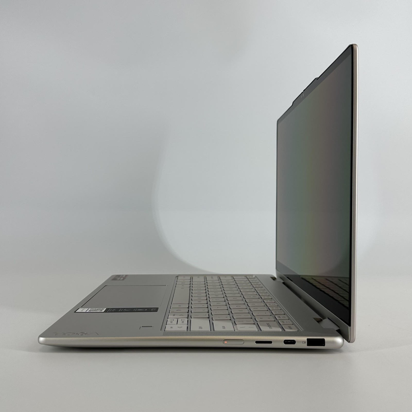 Lenovo Yoga 7 14 FHD+ TOUCH 2.0 GHz Ryzen AI 5 340 16GB 512GB SSD Excellent