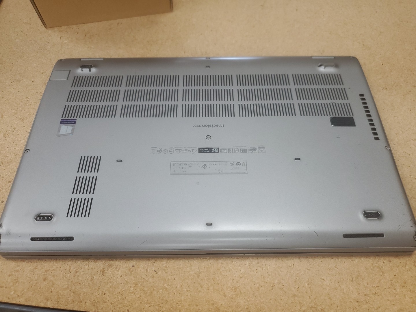Dell Precision 3550 Laptop – i5-10310U 8GB 256GB SSD 15.6″ 051326-1