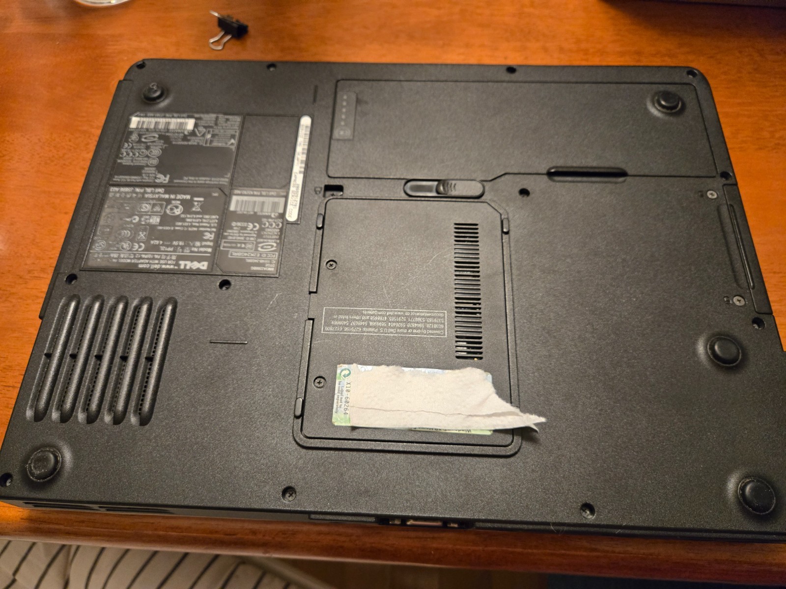 Dell Inspiron 6000 Win XP Pentium 730 1.6ghz, 2gb ram, 60gb HD with case