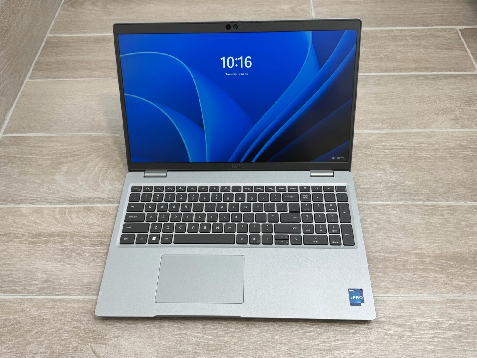 Dell Precision 3570 Core i5-1245U 16GB RAM 256GB NVMe SSD Nvidia T550 Win-11