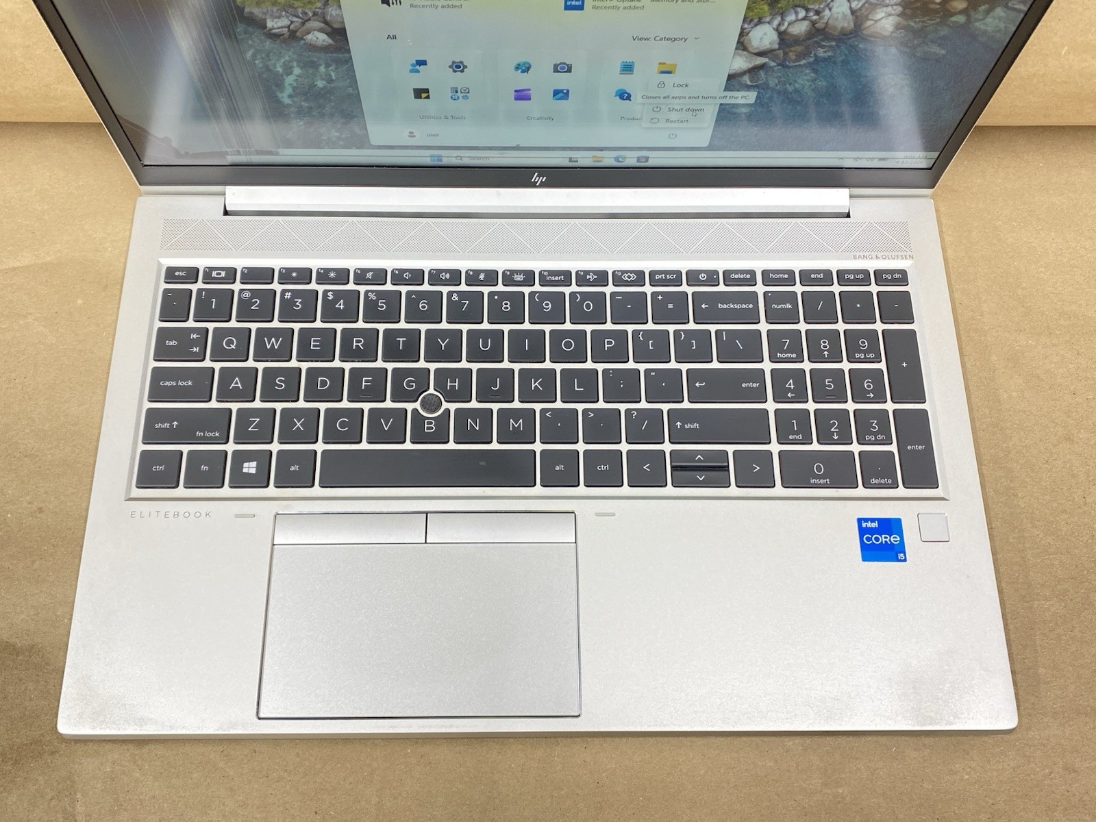 HP 850 G8 – 15.5″ FHD – i5-1135G7 – 4GB – 128GB SSD – Win 11 Pro – READ