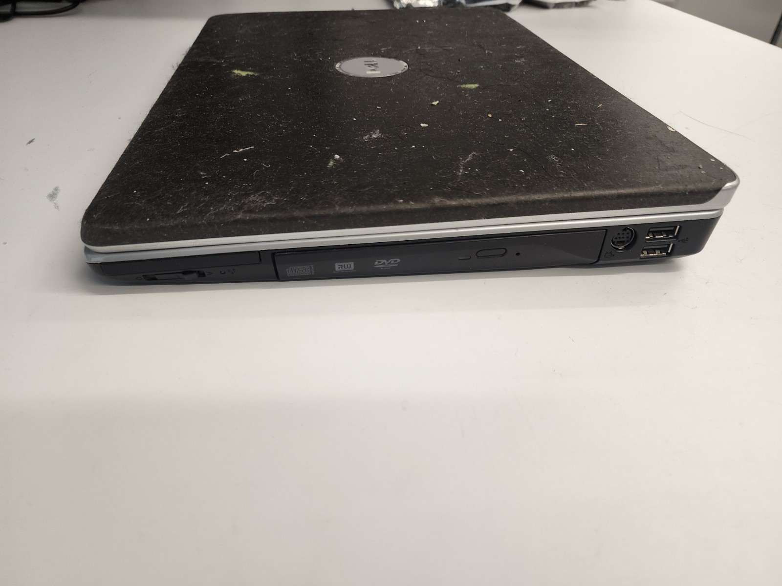 Dell Inspiron 1525 Intel Core 2 Duo 06FD 1.73GHz 4 GB Ram NO HDD No Batt