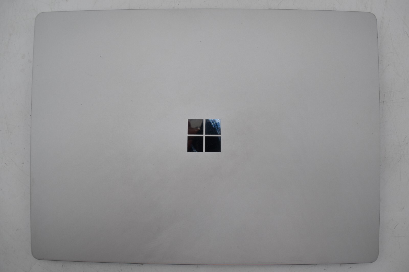 13″ Microsoft Surface 1769 Laptop i7-7660U 2.5GHz 8GB RAM 256GB SSD WIN10 *READ