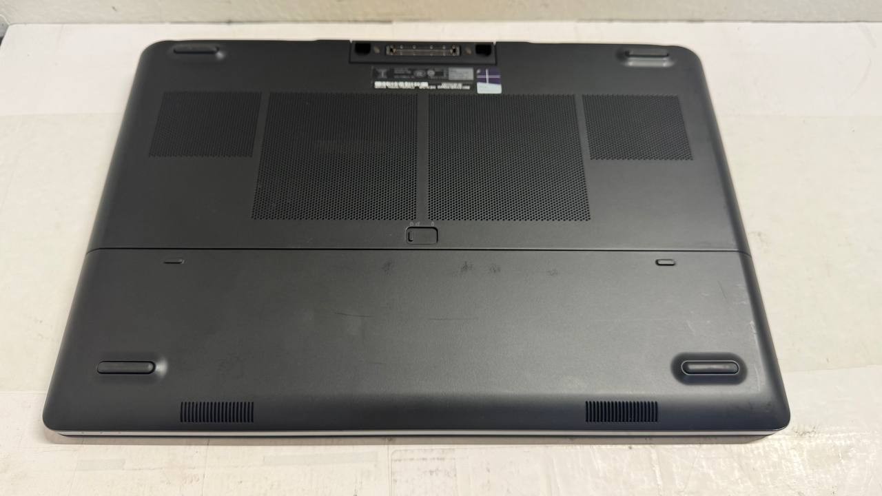 Dell Precision 7710 Intel i7-6820HQ 2.7GHz 16 RM 256ssd win 11 pro