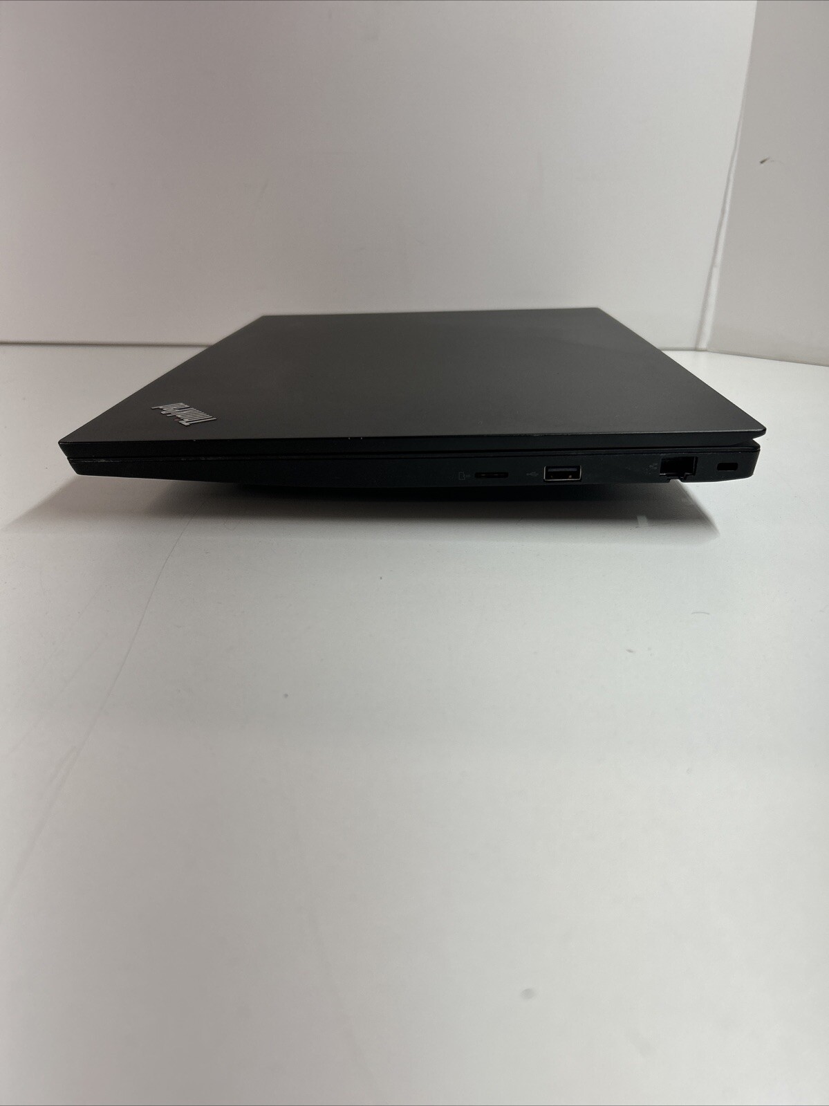 LENOVO THINKPAD E585 AMD RYZEN 3 2200U 2.5GHz 8GB RAM 256GB SSD W11P