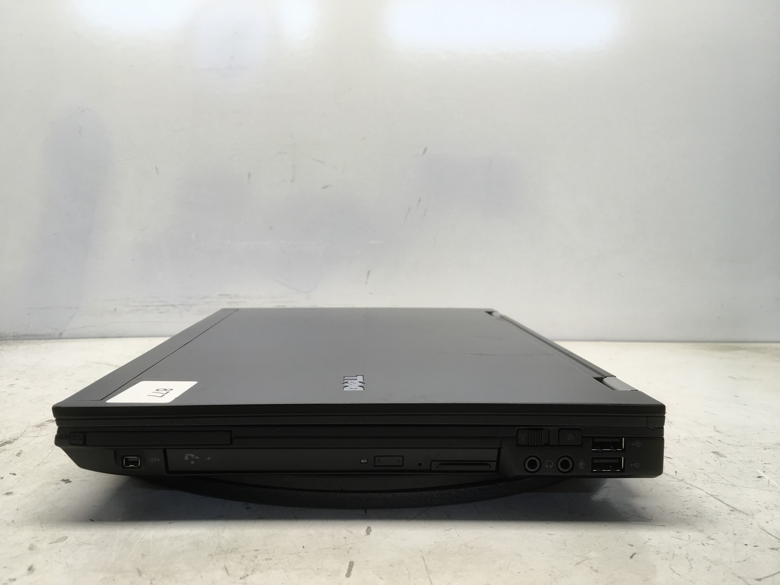 Dell Latitude E6400 Intel Core 2 Duo P8600 2.4GHz 2 GB NO HDD No Batt