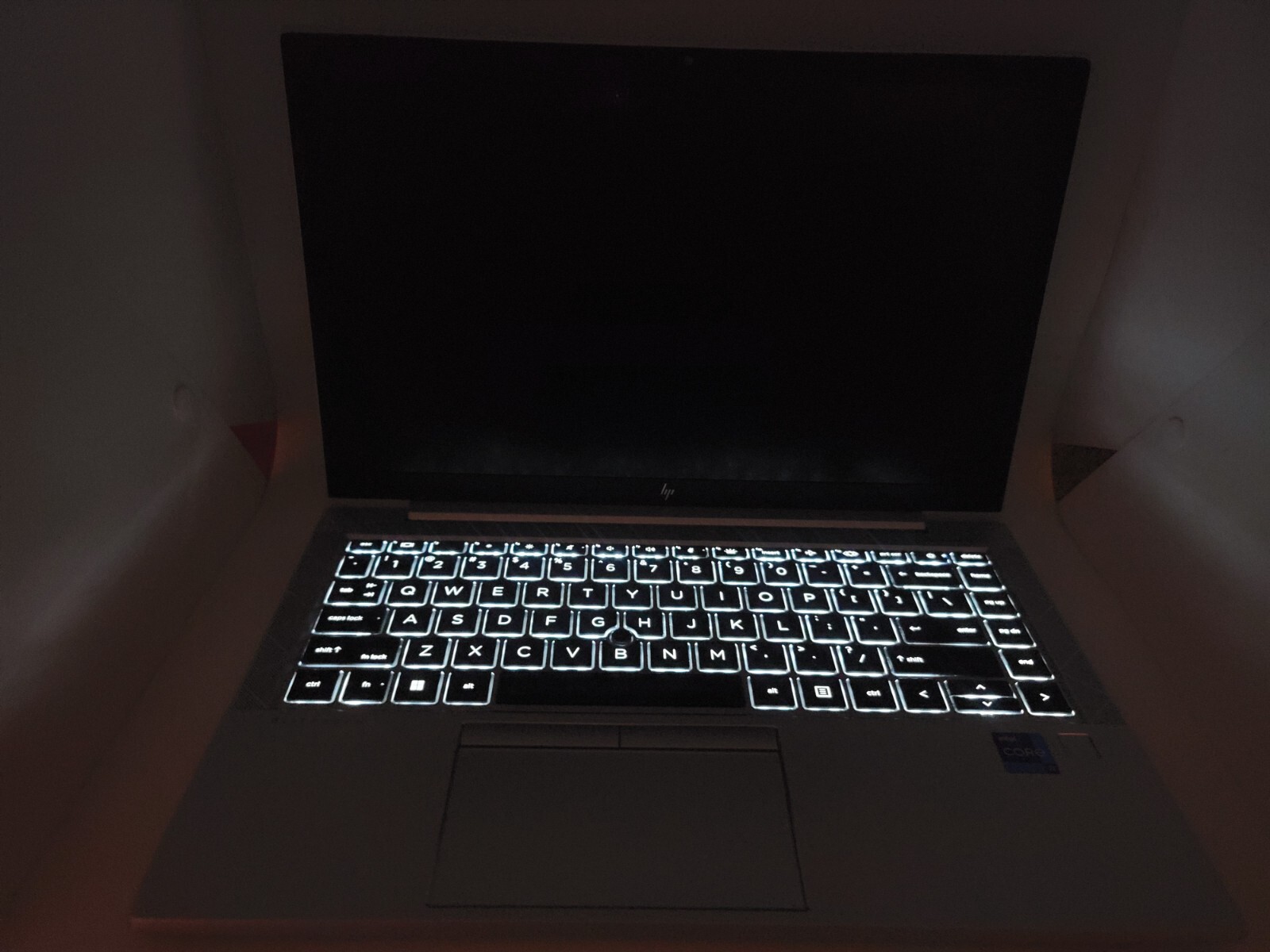 HP ELITEBOOK 840 G8 | i7-1185G7 | 3.00GHz | 8GB RAM | OPEN BIOS | GOOD BATTERY