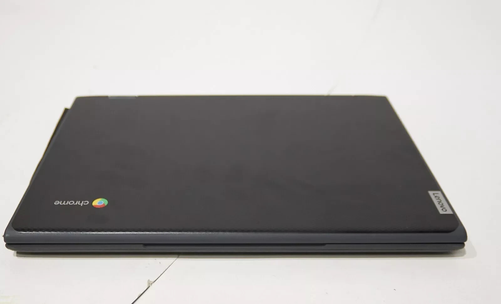 Lenovo 500e 2nd Gen 11.6″ Touch Chromebook 81MC0000US Cel 1.1GHz 4GB/32GB -good