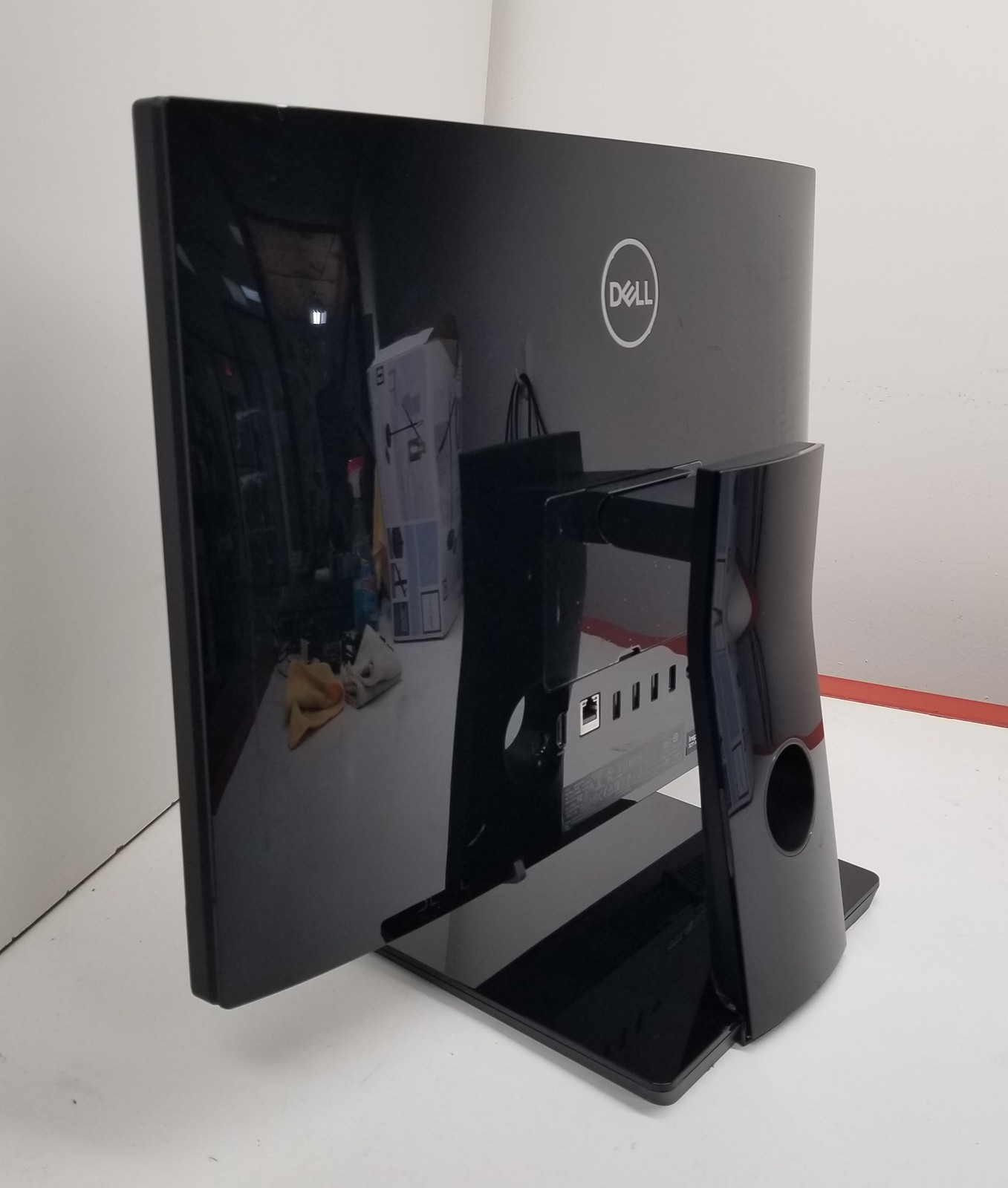 DELL INSPIRON 3277 21.5 IN TOUCHSCREEN i3-7130U, 4GB/16GB MEMORY, 1TB