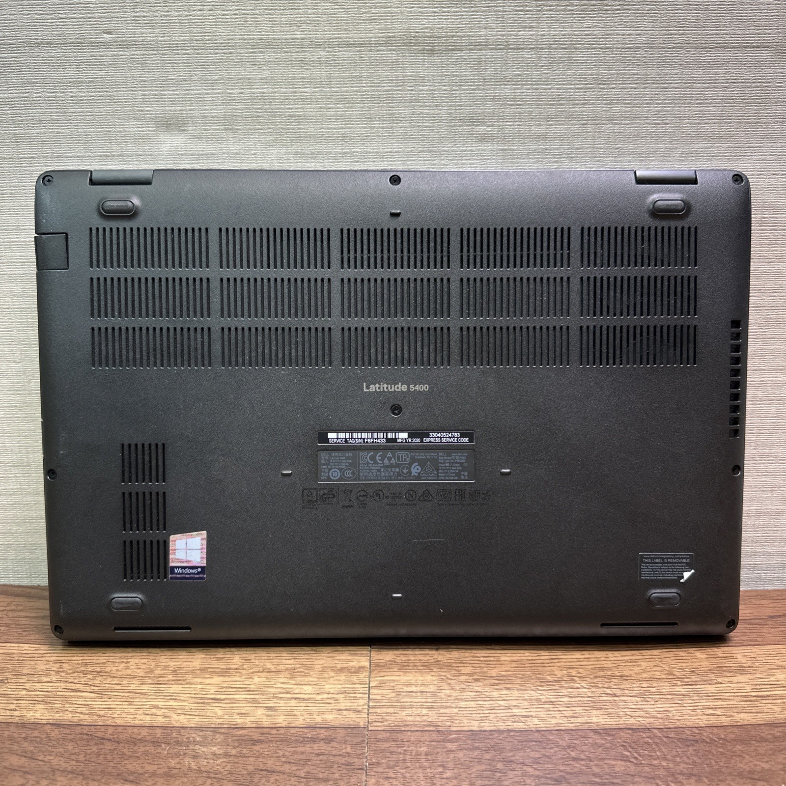 Dell Latitude 5400 14″ Core i5-8350U 1.70GHz 256GB SSD 8GB RAM DDR4