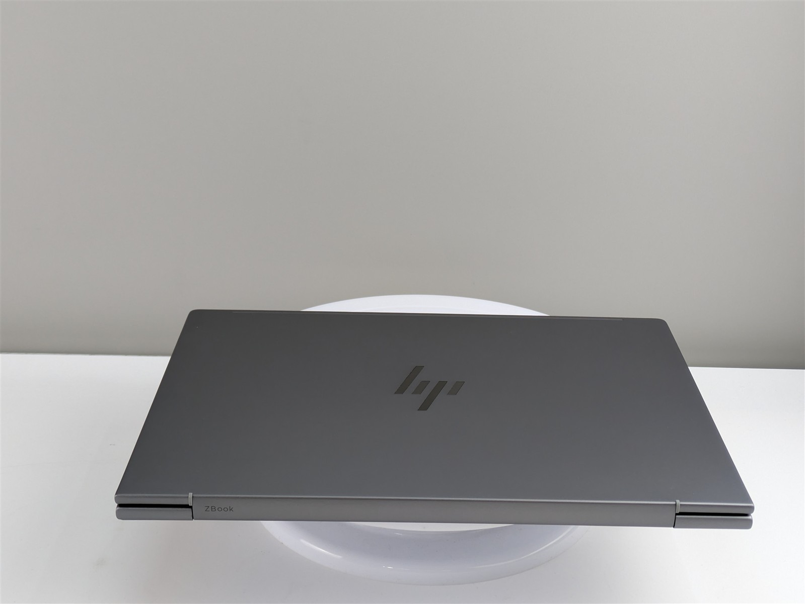 HP ZBook 8 G1i 14″ Intel Ultra 7 265U 16GB RAM 512GB SSD WUXGA W11P (26590)