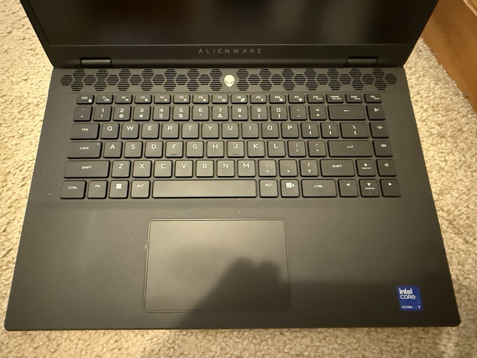 Alienware M16 R2 16″ QHD+ 240Hz Core Ultra 7 155H Laptop USED Ex. Cond. W/Box