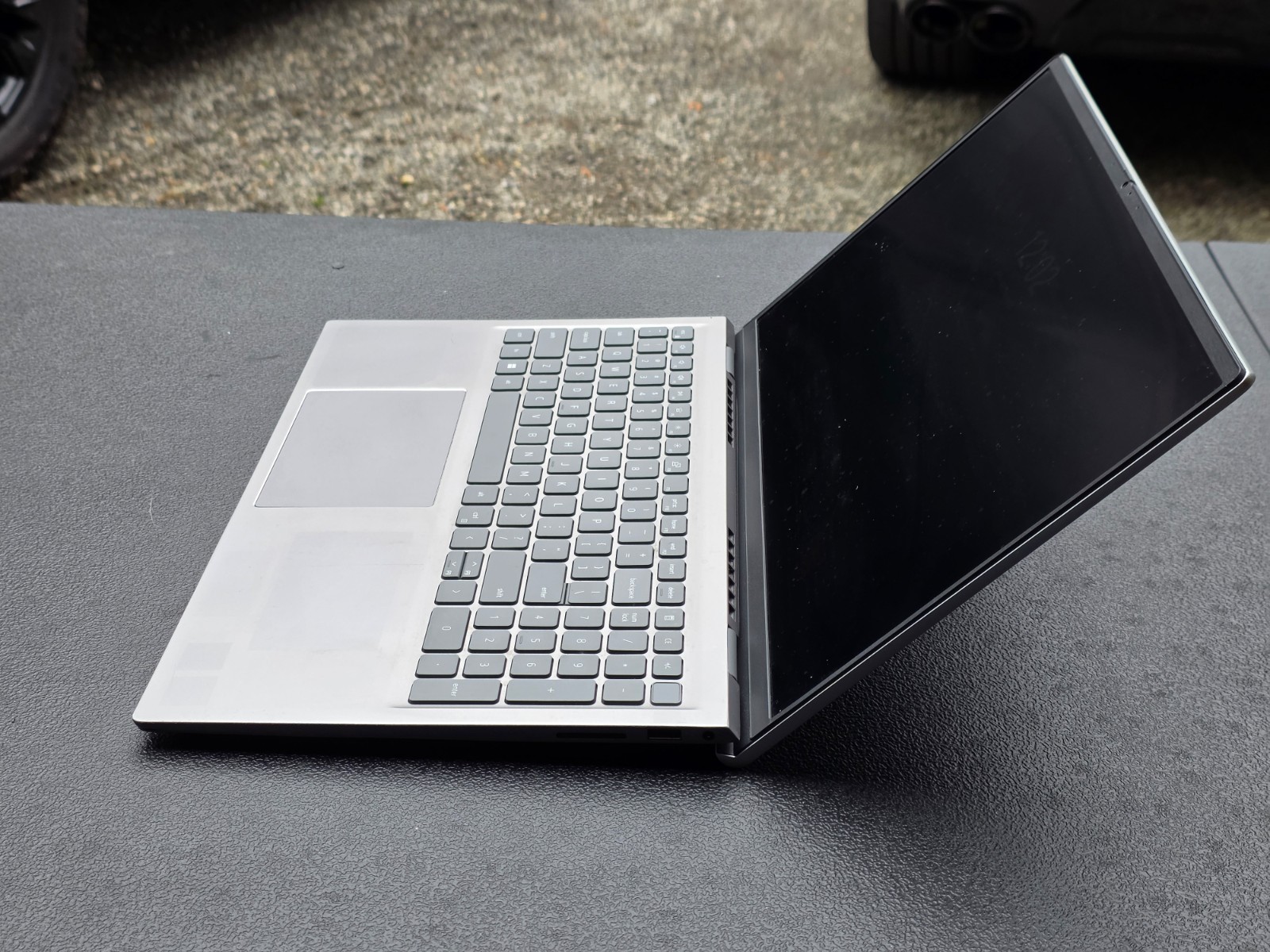 15″ Dell Inspiron 15 5510 – i5-11320H, 8GB, 256GB NVMe M.2 SSD | USB-C Port!!