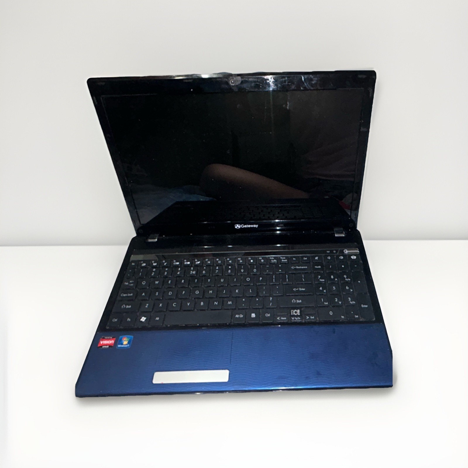 Gateway Blue Notebook Laptop Windows 7 AMD Vision Built-in Webcam