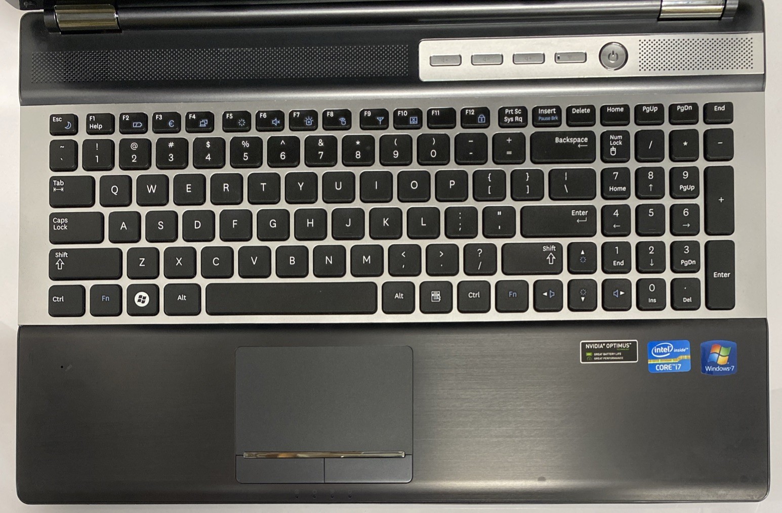Samsung Notebook RF511 | I7-2630QM | 12GB RAM | 240 GB SSD | NVIDIA GT 540M