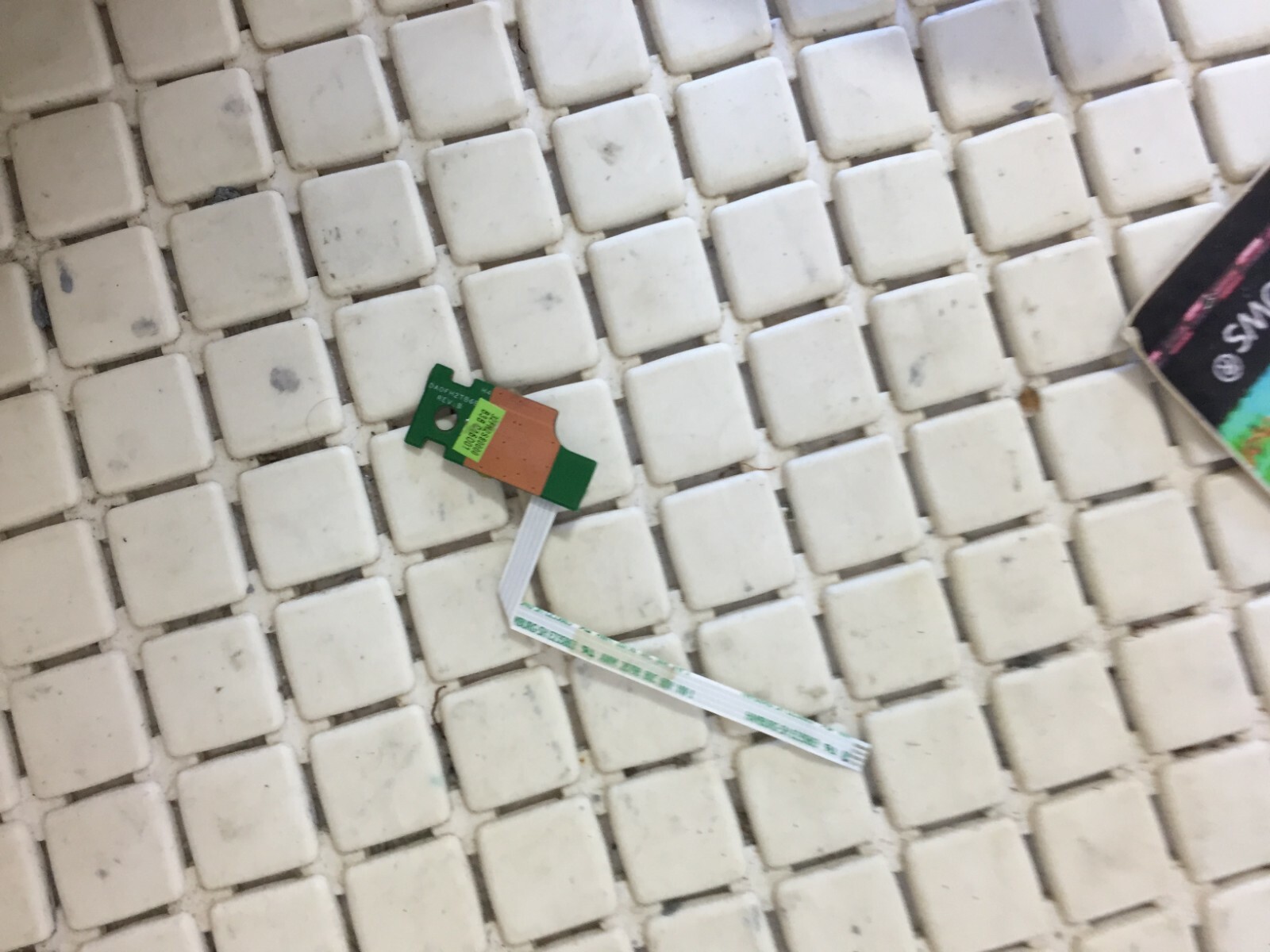 FUJITSU LIFEBOOK AH530 SERIES A530 POWER BUTTON WITH FLAT
