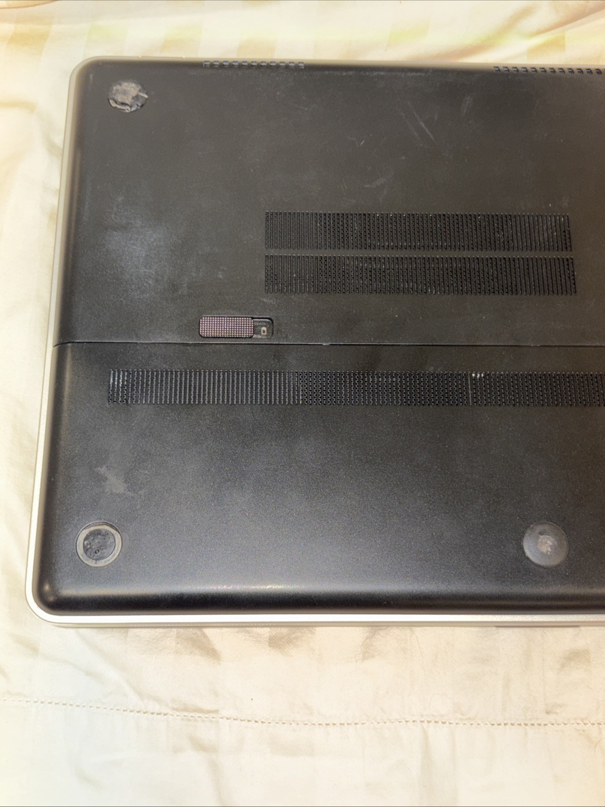 HP Envy 17-3077nr 17.3″ Notebook – i7-2670QM 2.20 GHz, 8 GB, 1 TB, Win 10