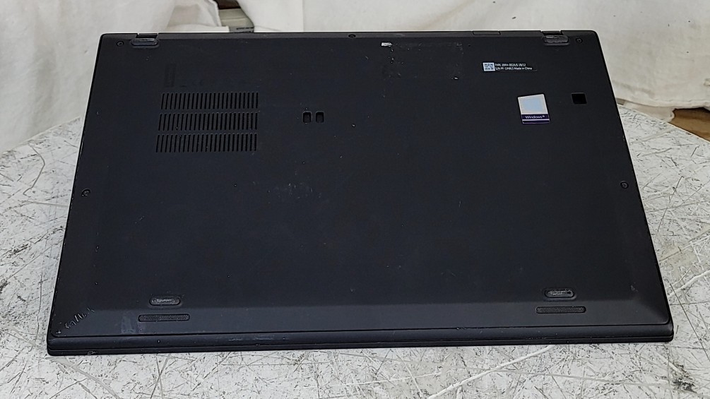LENOVO ThinkPad X1 Carbon 6th Laptop Core I7-8650U 16GB 256GB SEE NOTES