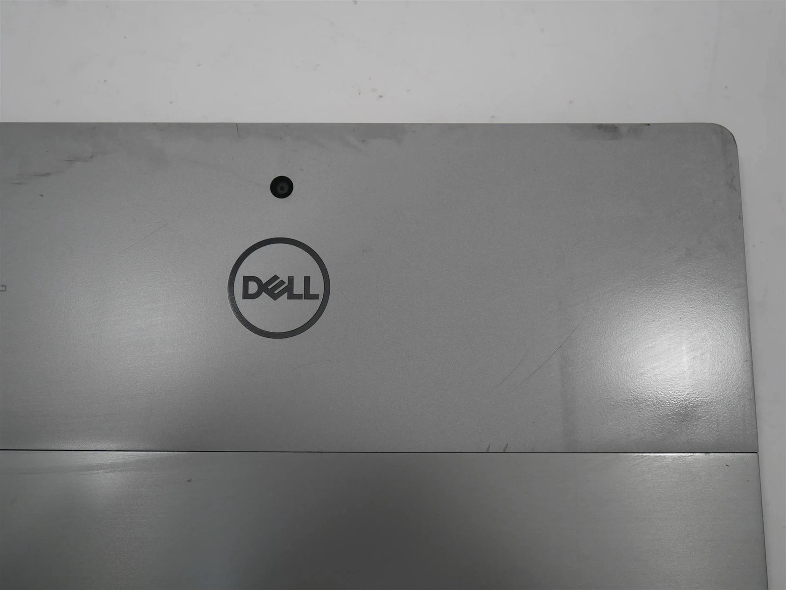 Dell Latitude 7210 Core i7-10610U 1.80GHz 16GB 256GB SSD