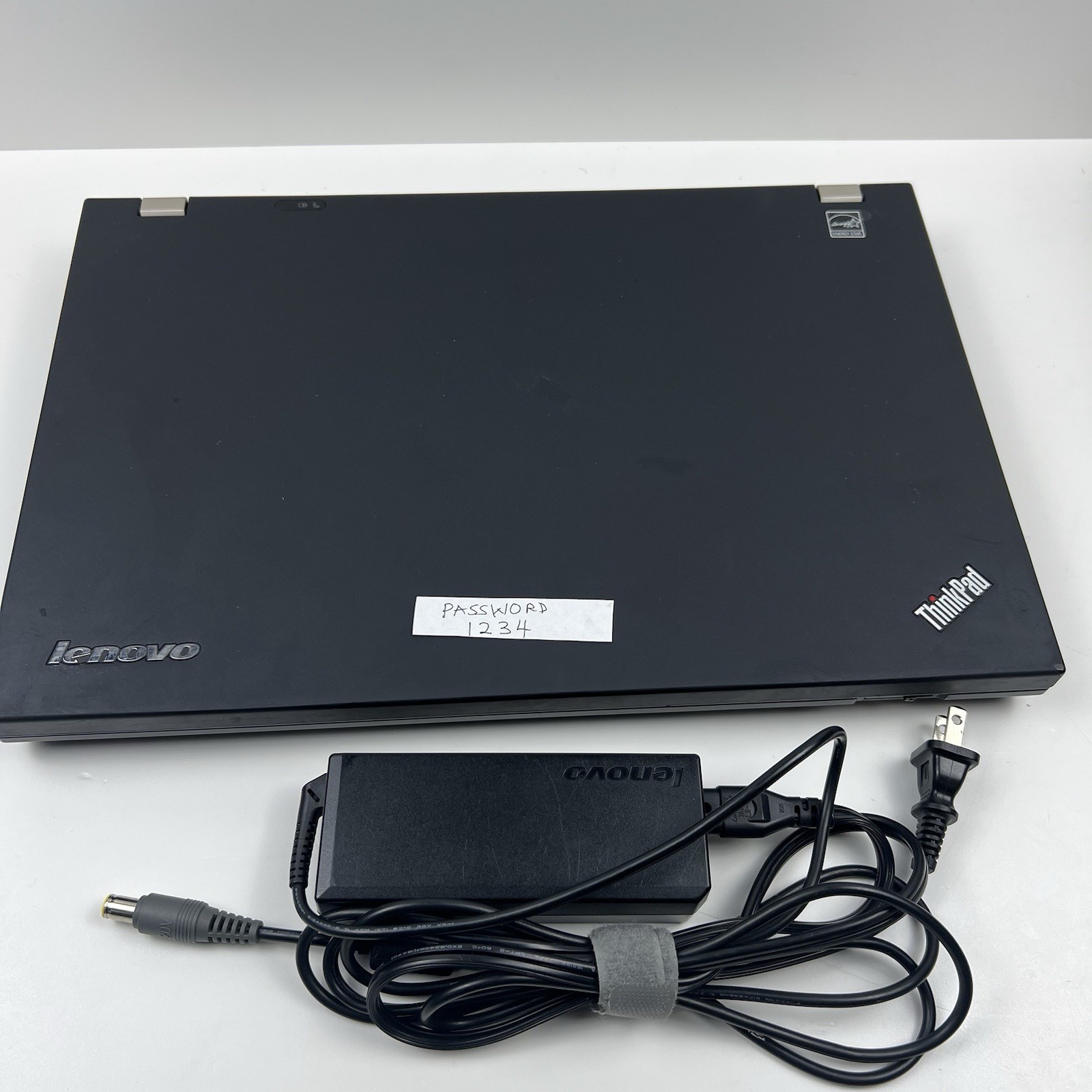Lenovo ThinkPad T520 Intel i7-2640M 8GB 320GB HDD Linux Mint OS w/ Charger|ELP90