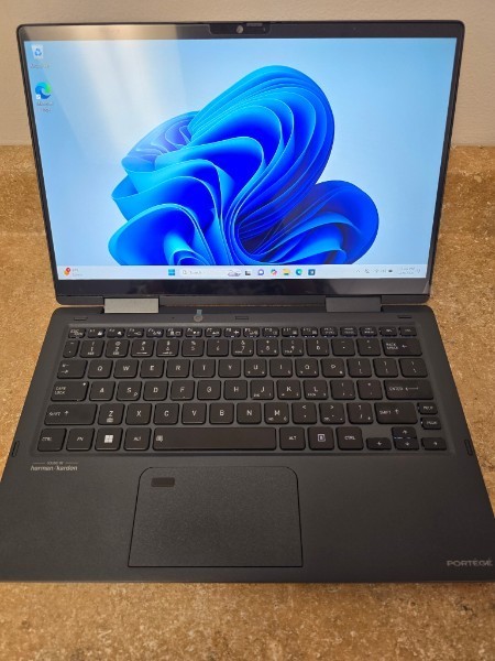 Dynabook Portege X30W-J 13″ Touch Laptop-11th i7-1185G7 2.8GHz 16GB RAM 512GB