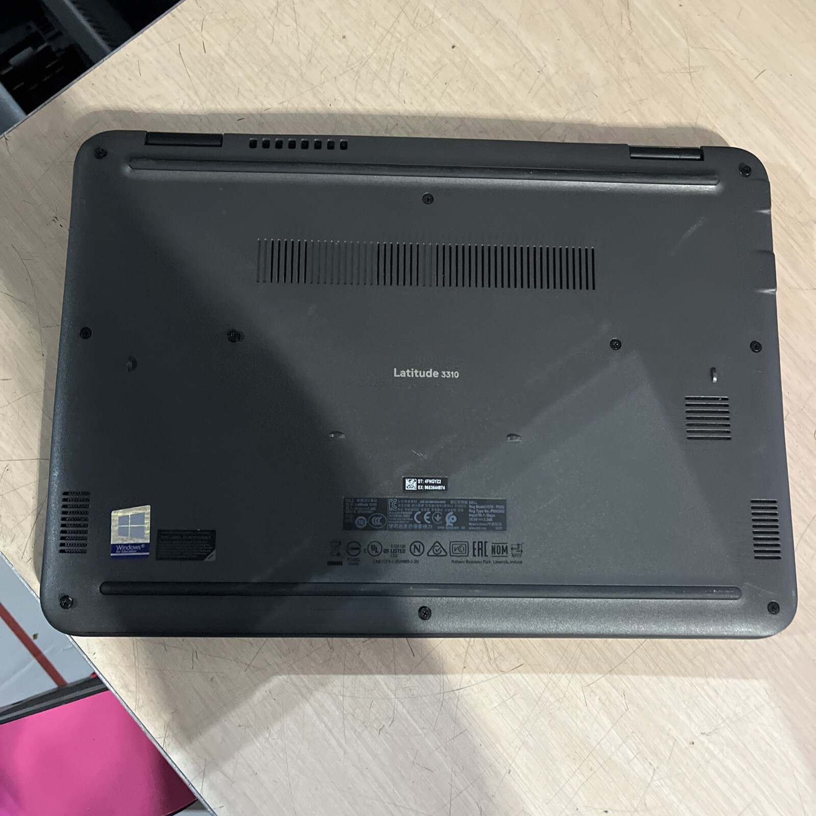 DELL LATITUDE 3310 INTEL CELERON 4205 1.80GHZ 4GB RAM NO HD .