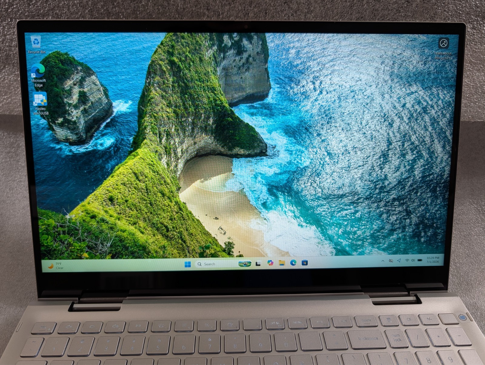 Dell Inspiron 7506 2-IN-1 Touch 15.6″ i7-1165G7 16GB RAM 512GB SSD Windows 11