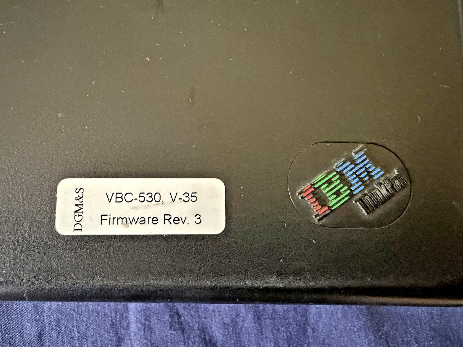 Vtg IBM Thinkpad Laptop Model 365XD w orig Charger & 3.5″ drive, needs HDD