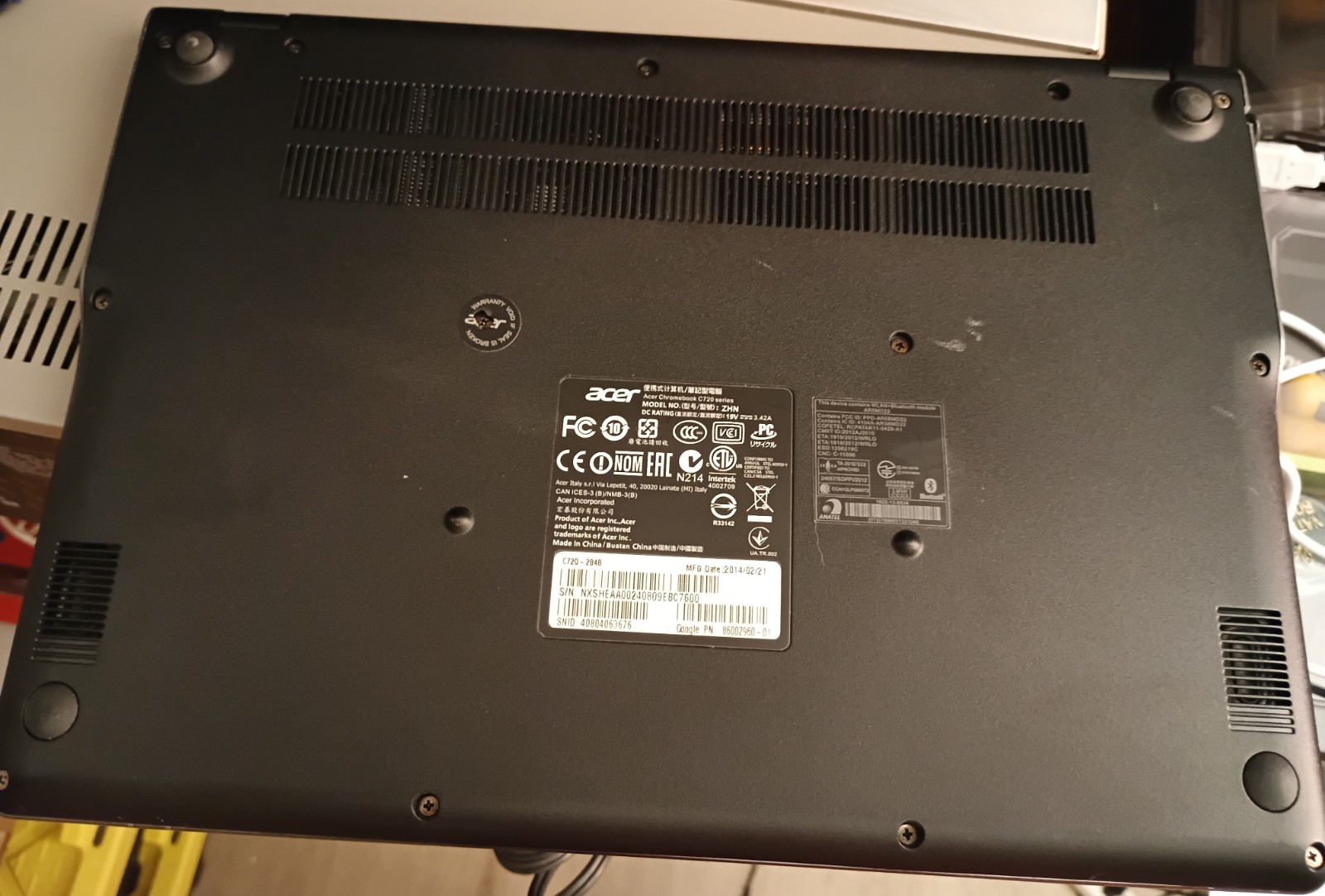 Acer Chromebook C720 Model HN With AC power supply Good Condition