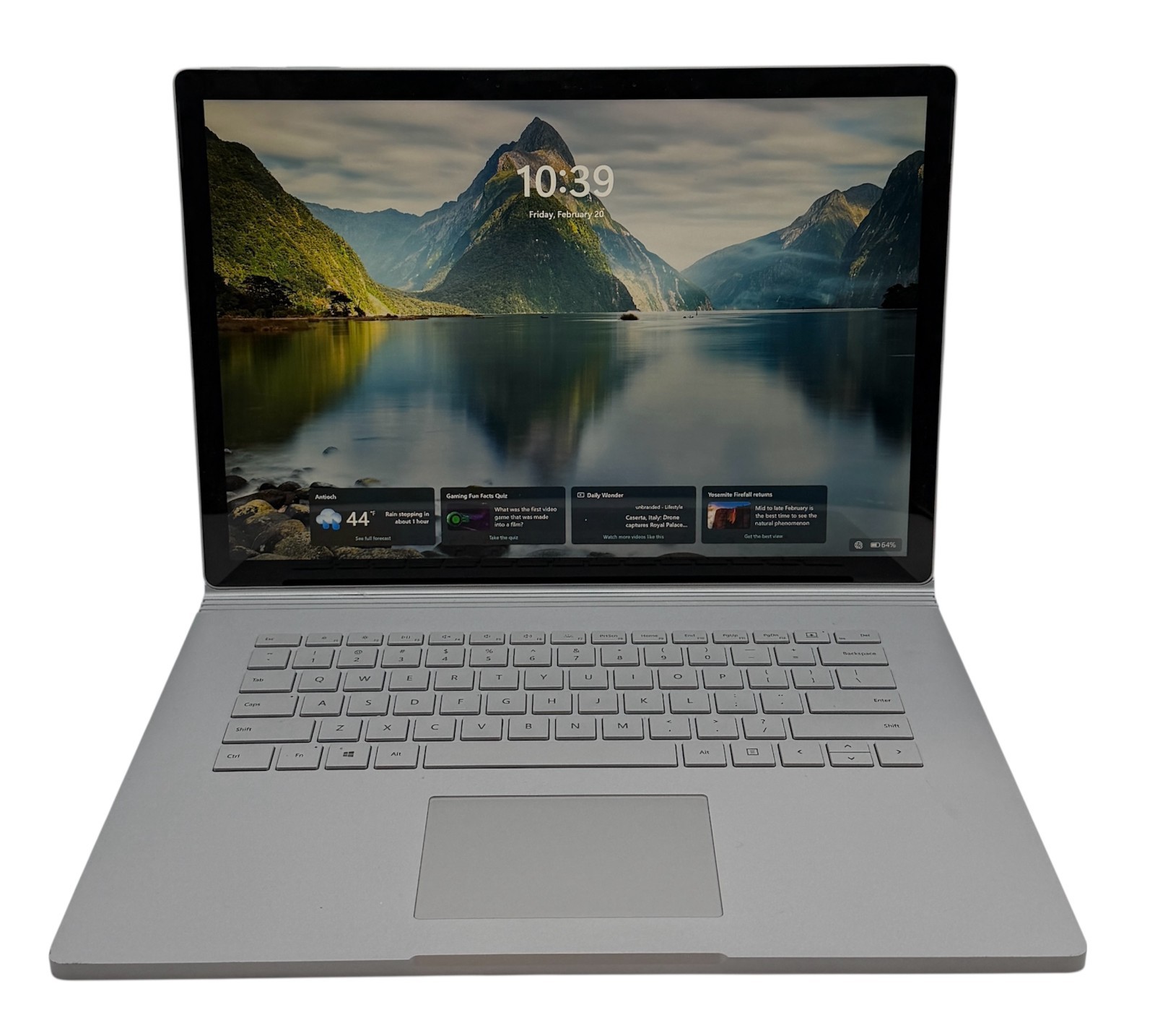 Microsoft Surface Book 2 15″ Intel Core i7, 8650U @ 1.90GHz, 16GB RAM 256GB SSD