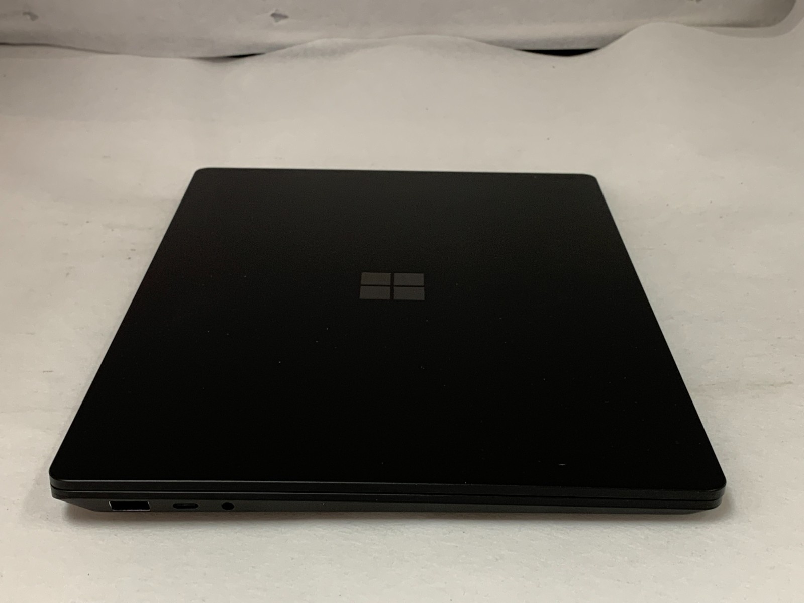 Microsoft Surface Laptop 3 1868 13.5″ Touch i7-1065G7 1.3GHz 16GB 512GB W11P