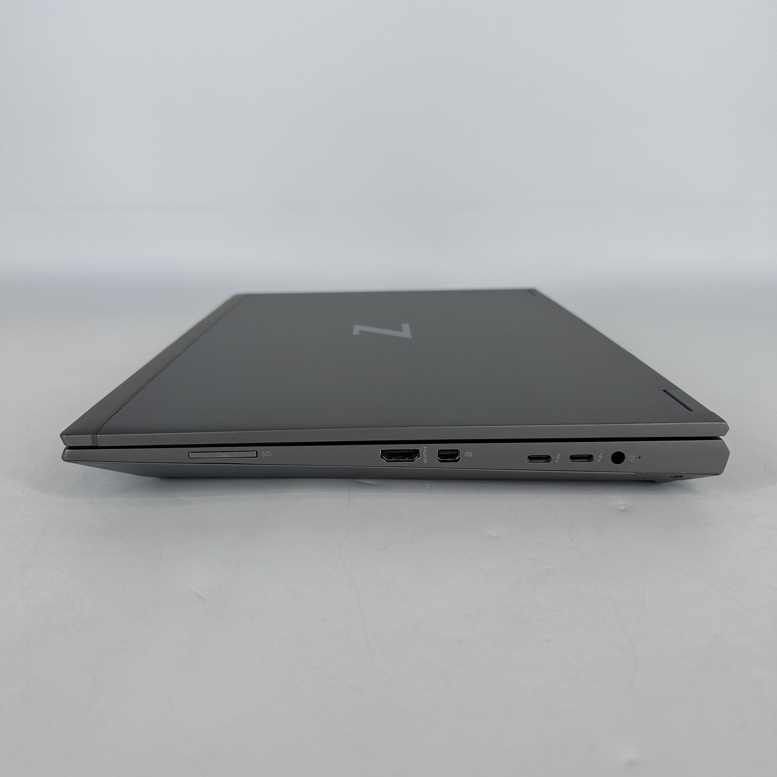 HP ZBook Fury 15 G8 FHD i7-11800H 2.30GHz 32GB 512GB SSD RTX A2000 Good